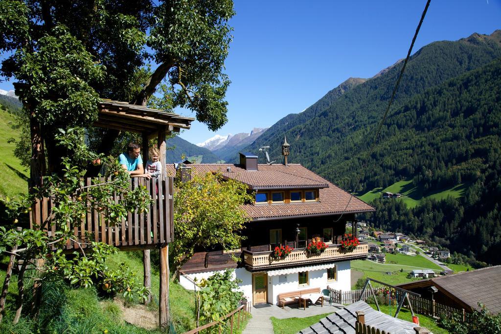Panorama-Apartments Oberkofl Cadipietra Pokoj fotografie